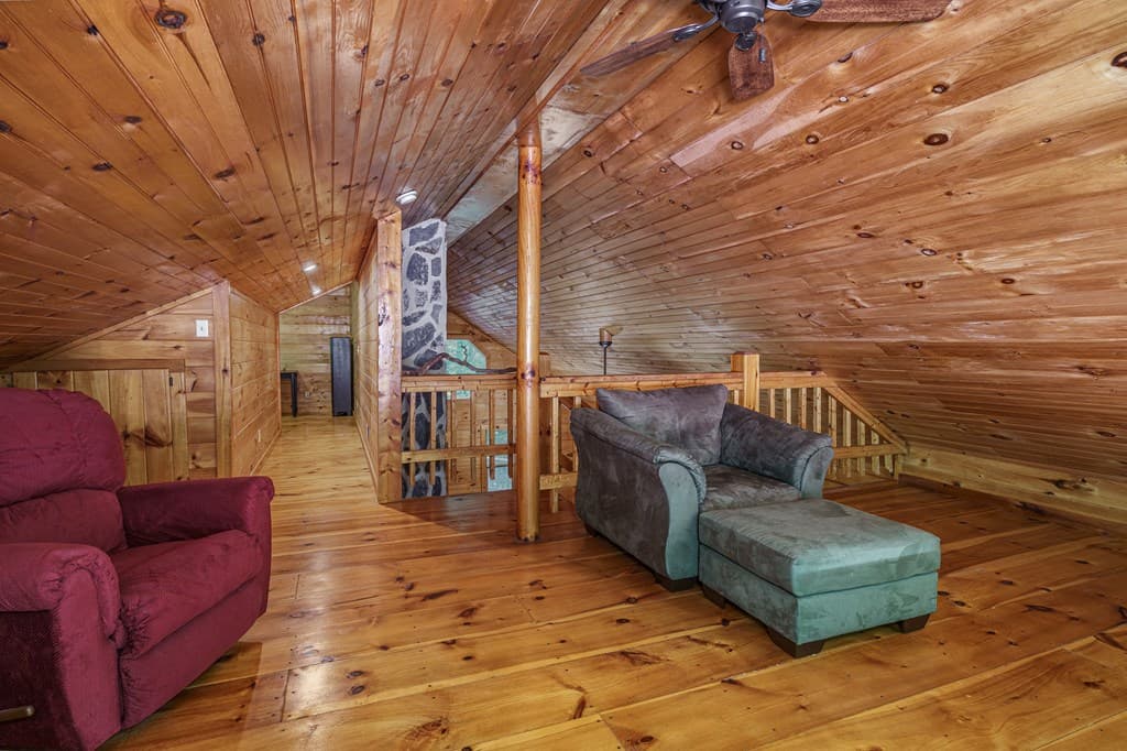 211 Red Oak Forest Lane, Murphy NC 28906 - Photo