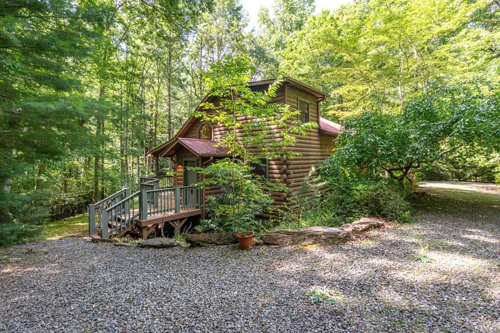 211 Red Oak Forest Lane, Murphy NC 28906 - Photo