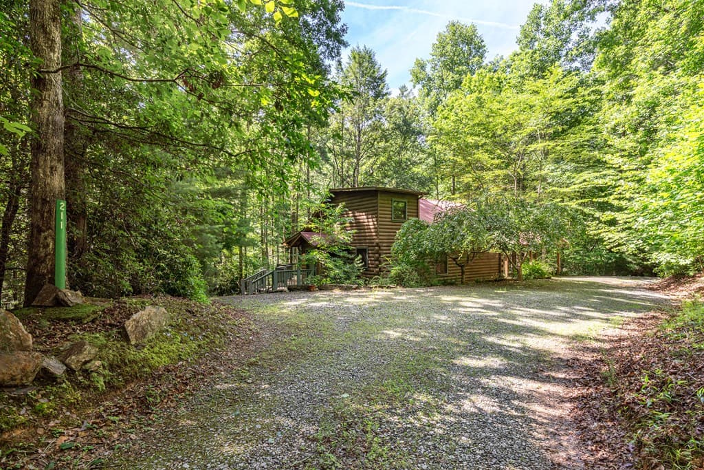 211 Red Oak Forest Lane, Murphy NC 28906 - Photo