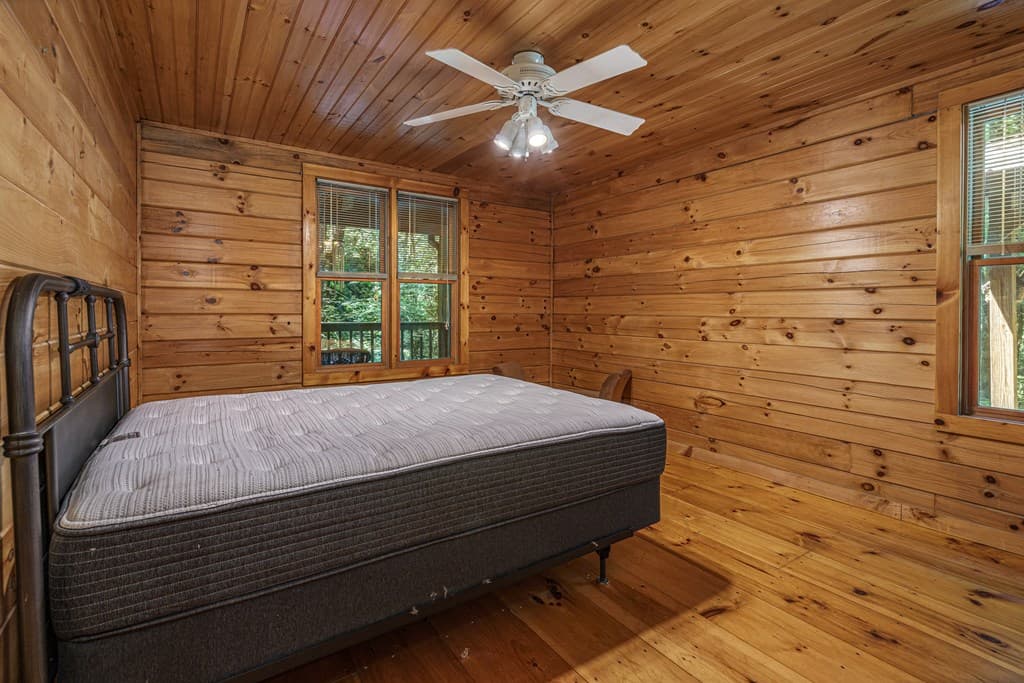 211 Red Oak Forest Lane, Murphy NC 28906 - Photo