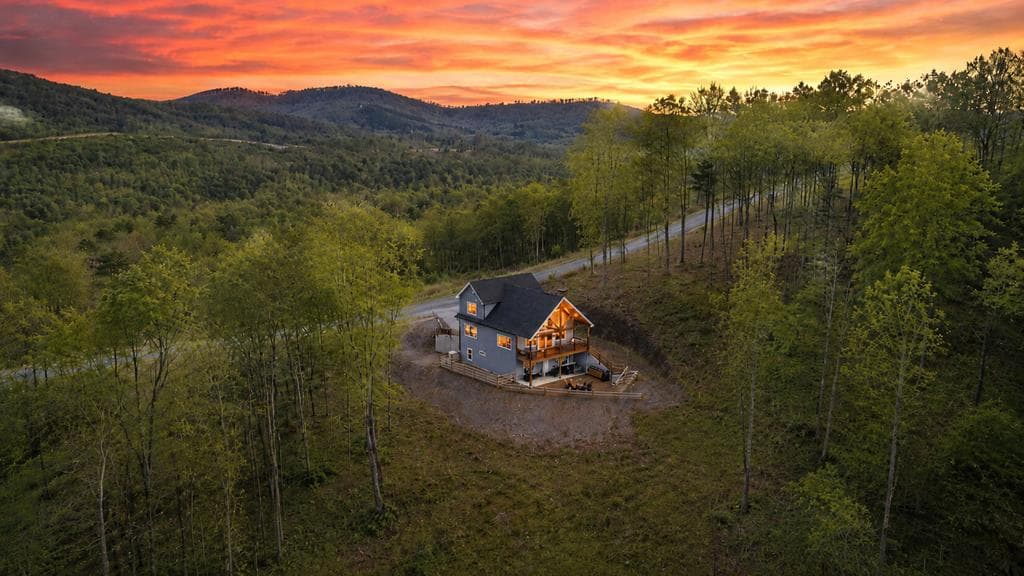 1016 Twisted Oak Road, Talking Rock GA 30175 - Photo