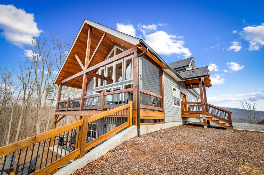 1016 Twisted Oak Road, Talking Rock GA 30175 - Photo