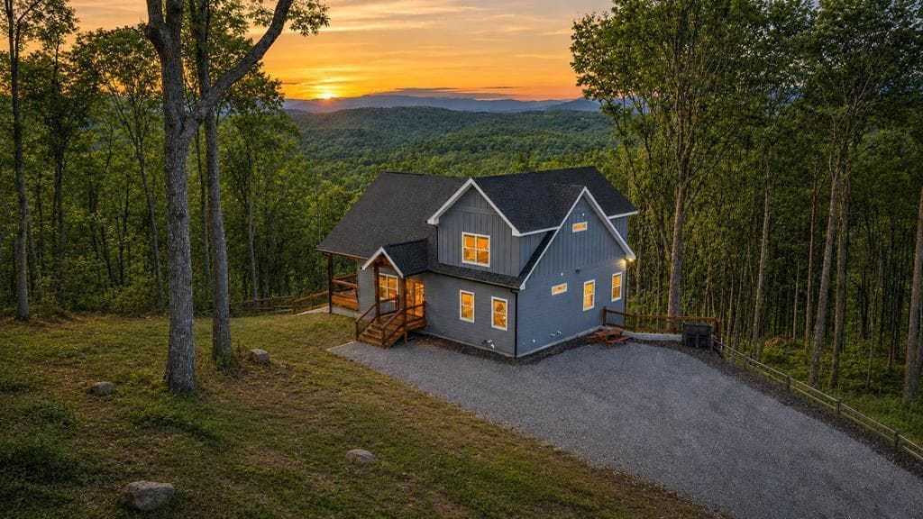 1016 Twisted Oak Road, Talking Rock GA 30175 - Photo