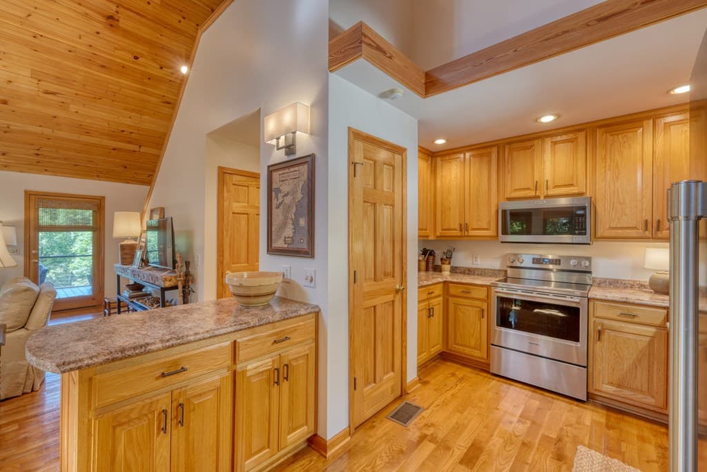 237 Flat Rock Ridge Road, Blairsville GA 30512 - Photo