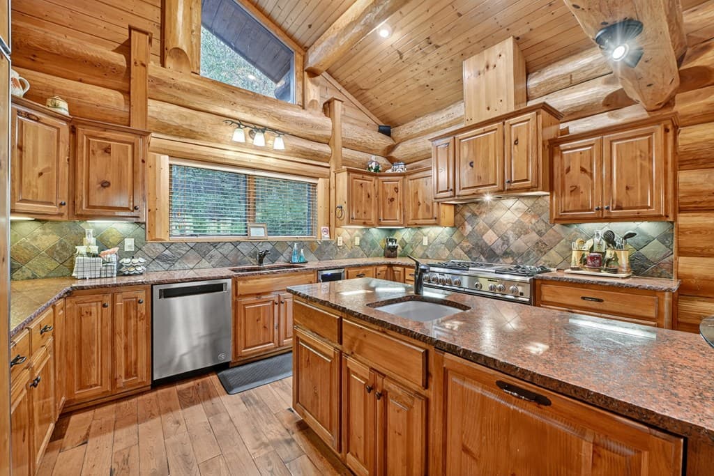 505 River Ridge Road, Blue Ridge GA 30513 - Photo