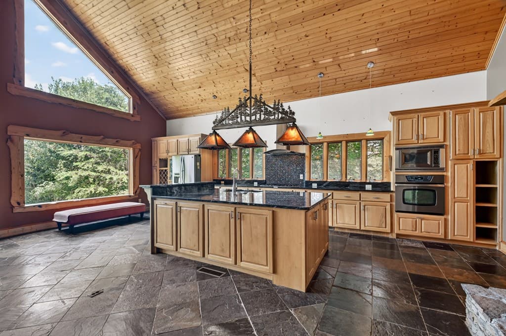 762 Pettit Ridge Road, Ellijay GA 30536 - Photo