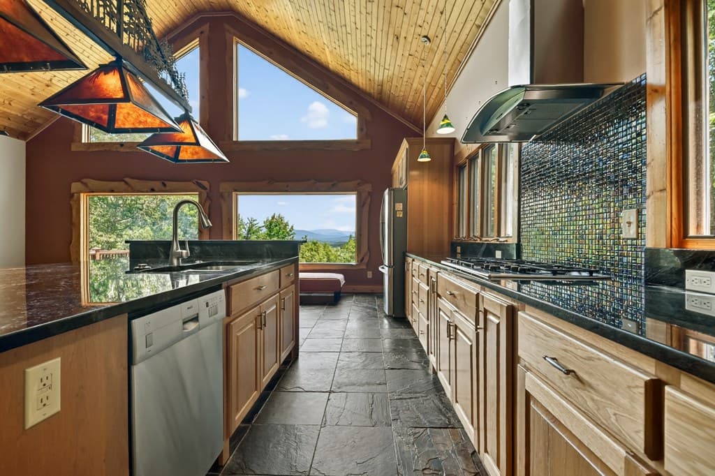 762 Pettit Ridge Road, Ellijay GA 30536 - Photo