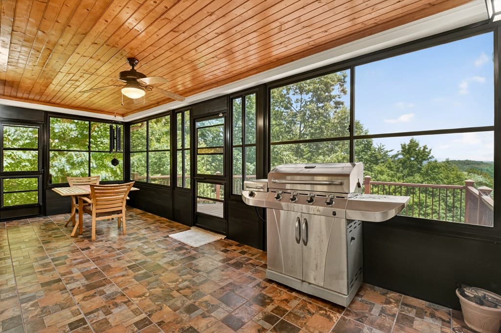 762 Pettit Ridge Road, Ellijay GA 30536 - Photo
