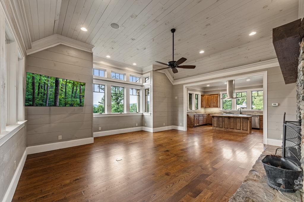 290 Old Anderson Creek, Ellijay GA 30536 - Photo