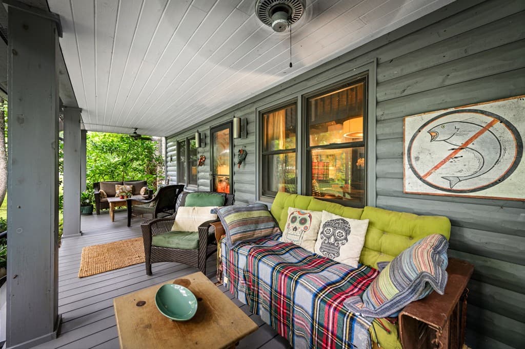 2977 Hwy 2, Blue Ridge GA 30513 - Photo