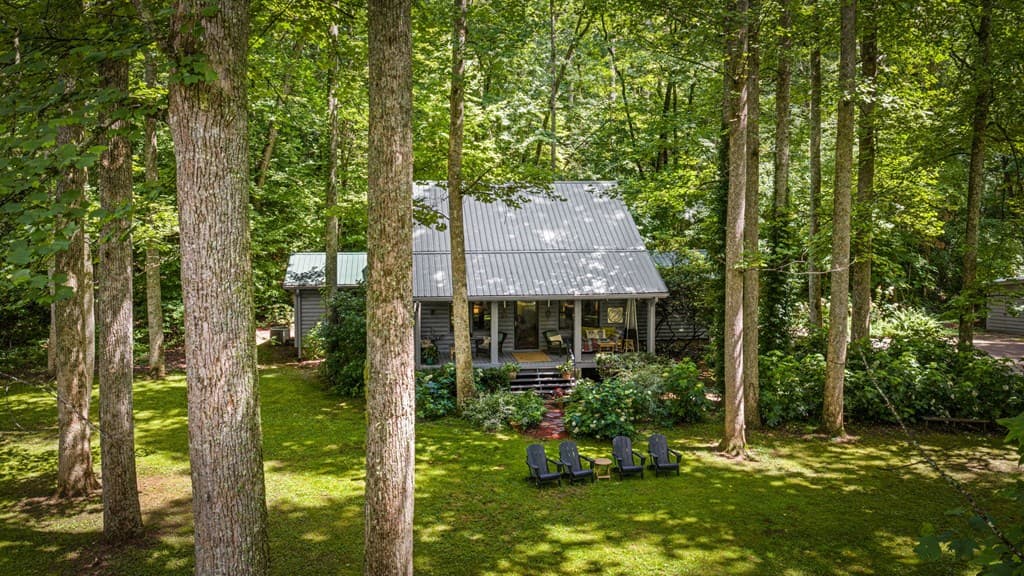 2977 Hwy 2, Blue Ridge GA 30513 - Photo