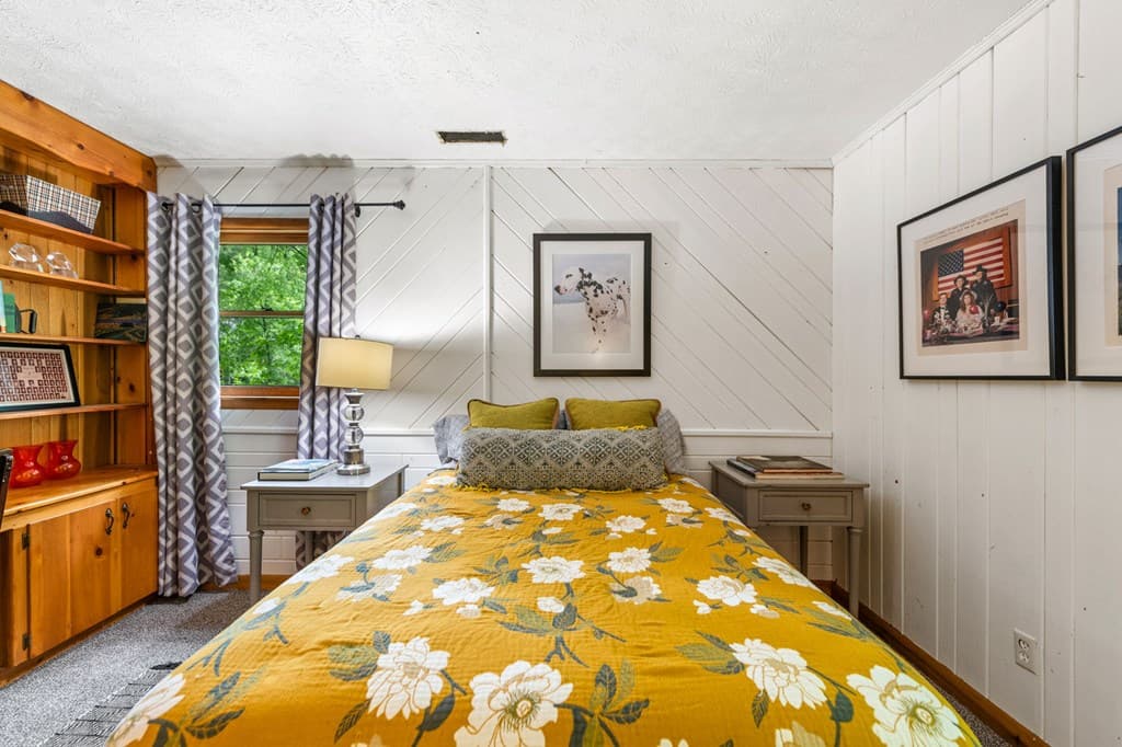 2977 Hwy 2, Blue Ridge GA 30513 - Photo