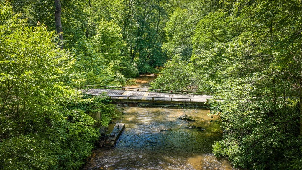 2977 Hwy 2, Blue Ridge GA 30513 - Photo
