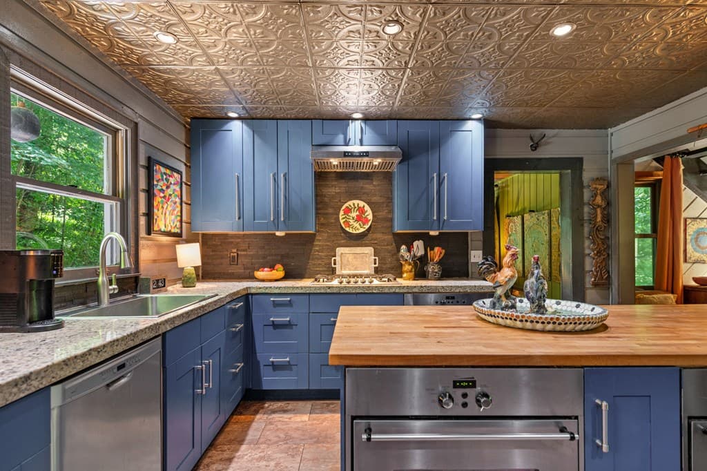 2977 Hwy 2, Blue Ridge GA 30513 - Photo