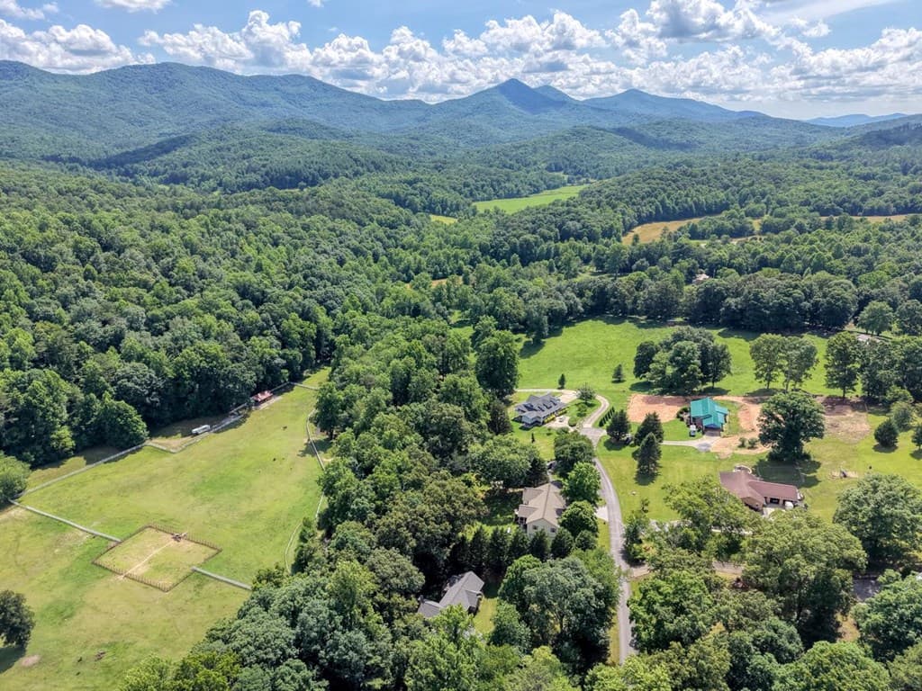 273 Coosa Valley Road, Blairsville GA 30512 - Photo