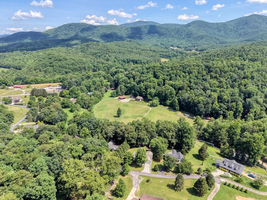 273 Coosa Valley Road, Blairsville GA 30512 - Photo