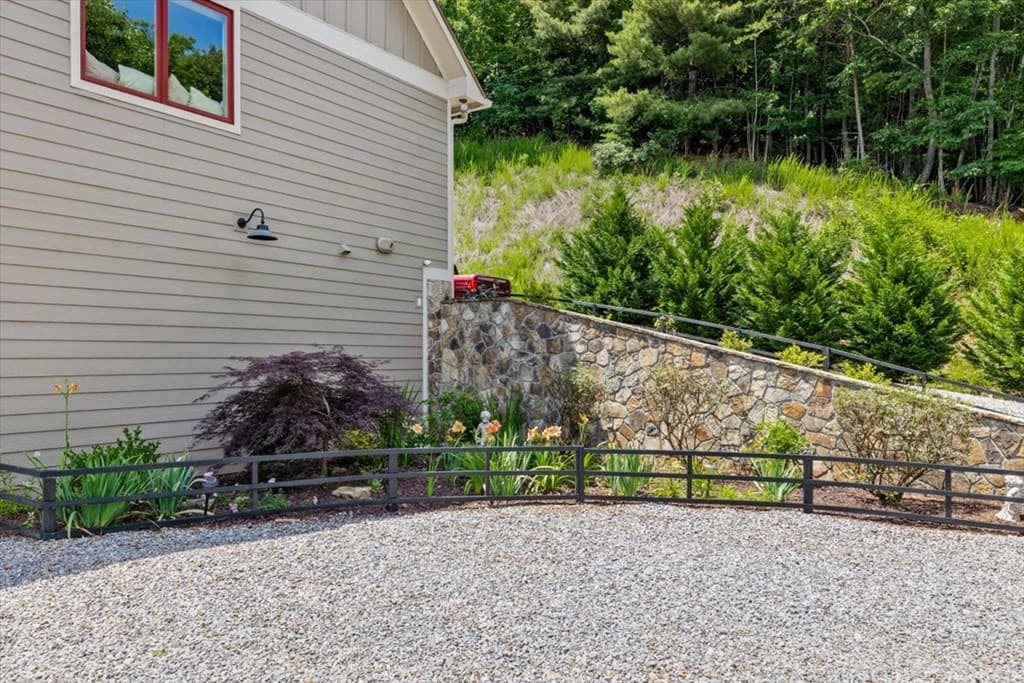 122 Oak Terrace, Hayesville NC 28904 - Photo
