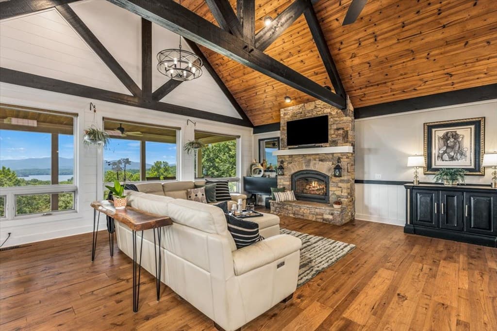 122 Oak Terrace, Hayesville NC 28904 - Photo
