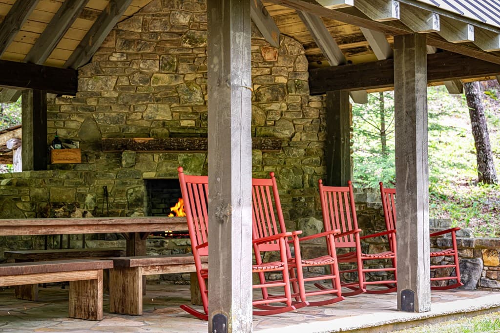 245 Old Anderson Creek, Ellijay GA 30536 - Photo