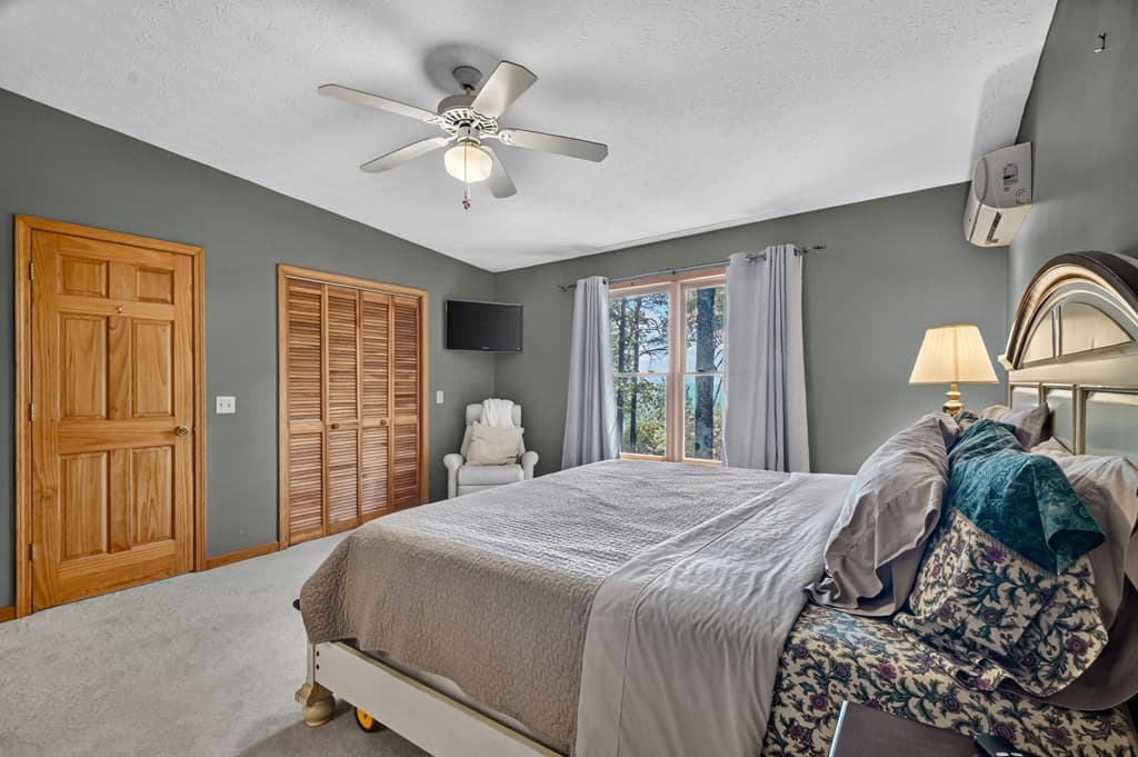 388 Walnut Ridge, Ellijay GA 30536 - Photo