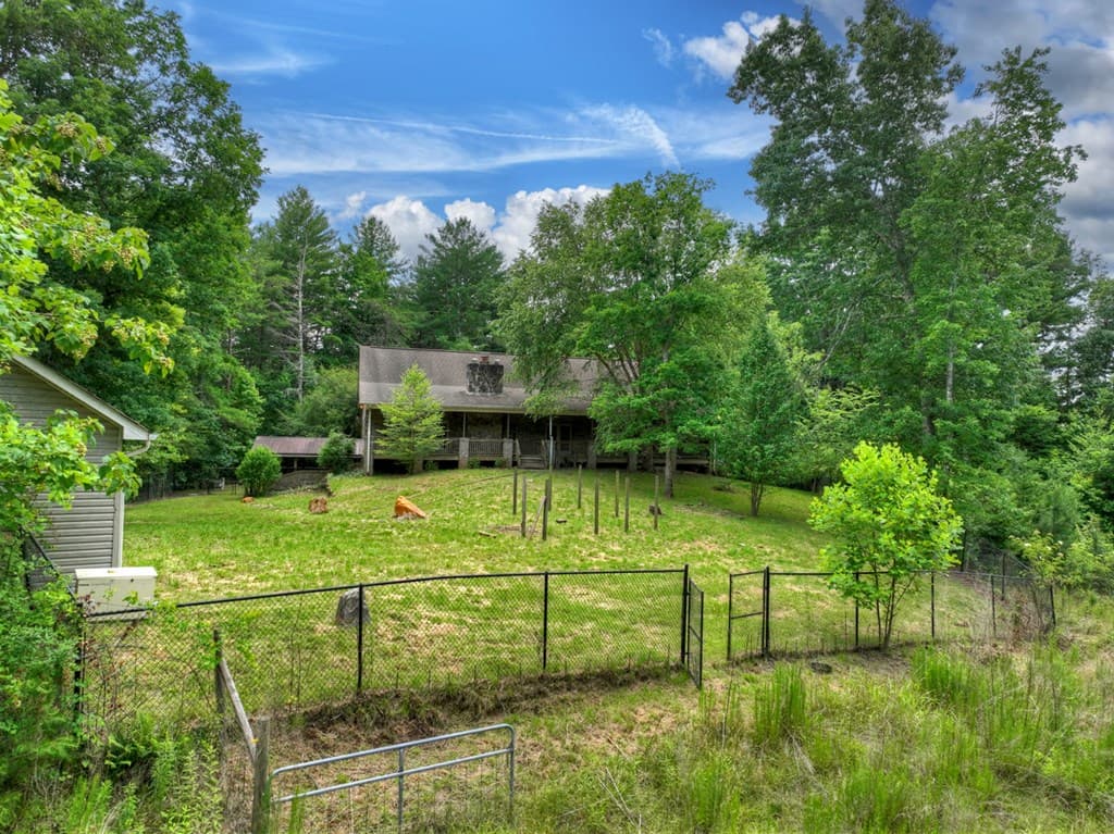 95 Laughing Bird Lane, Ellijay GA 30536 - Photo