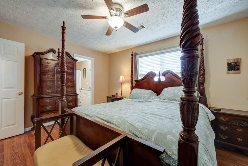472 Eagle Mountain Drive W, Ellijay GA 30540 - Photo