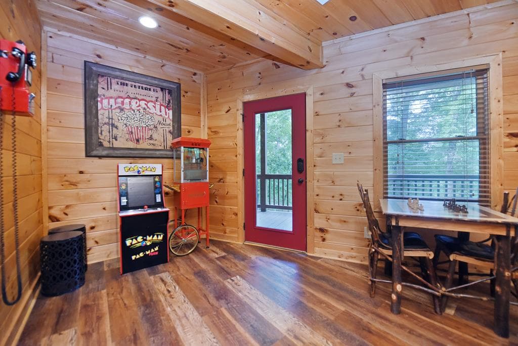 901 Stuart Mountain Road, Mineral Bluff GA 30559 - Photo