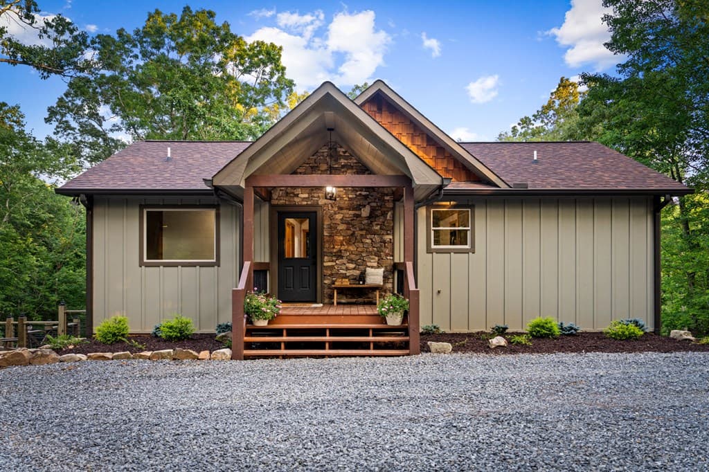 241 Wolf Creek Mountain Road, Mineral Bluff GA 30559 - Photo