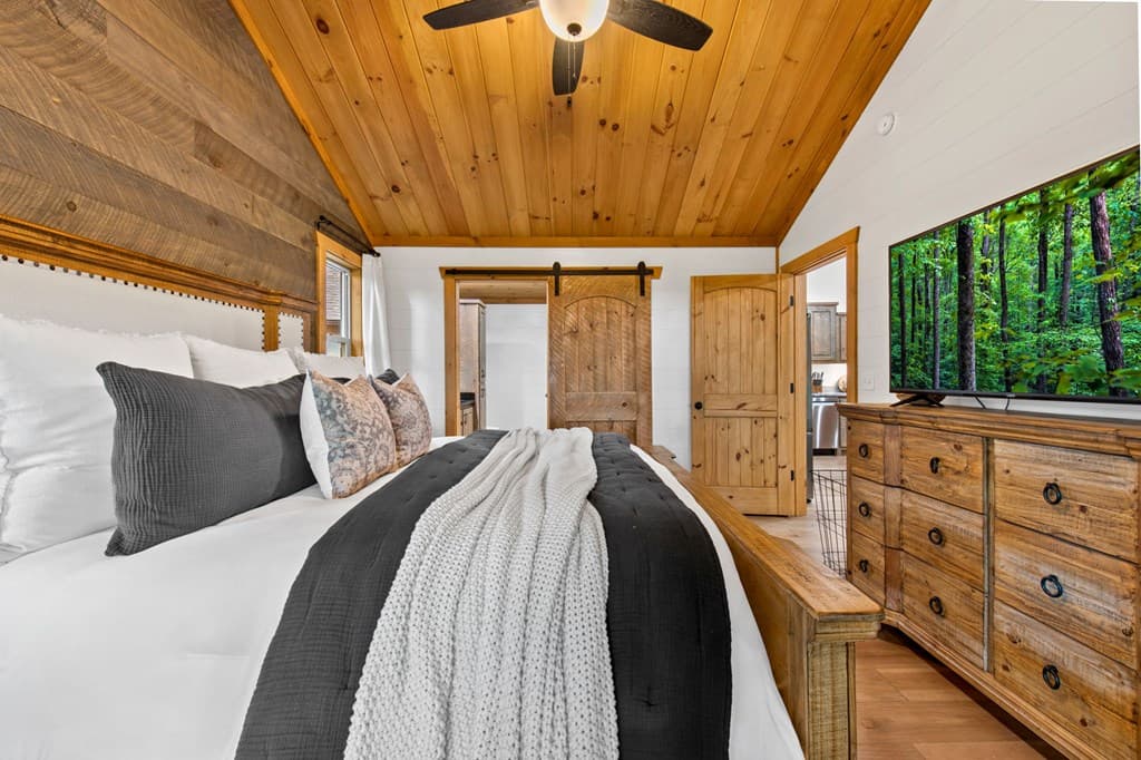 241 Wolf Creek Mountain Road, Mineral Bluff GA 30559 - Photo