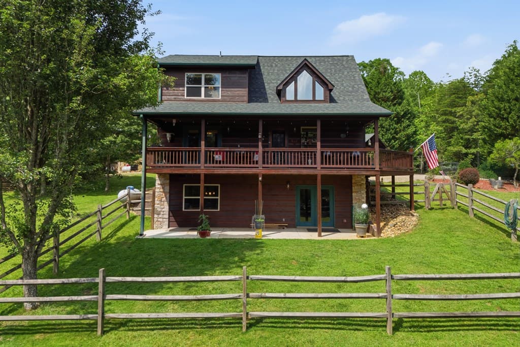 365 Sweetbay Drive, Blairsville GA 30512 - Photo