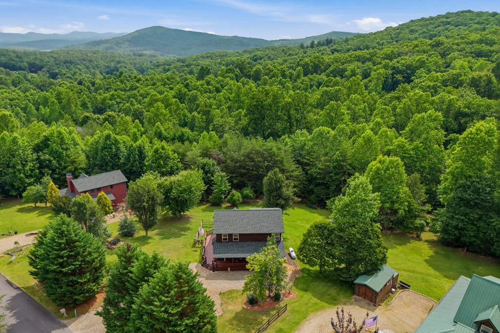 365 Sweetbay Drive, Blairsville GA 30512 - Photo