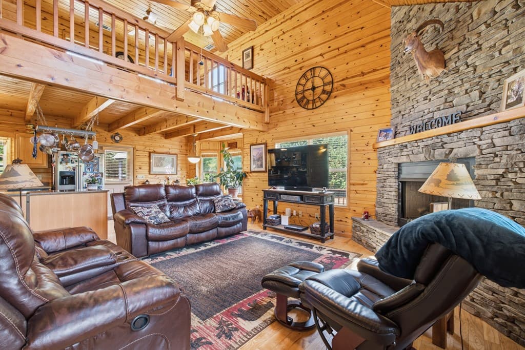 365 Sweetbay Drive, Blairsville GA 30512 - Photo