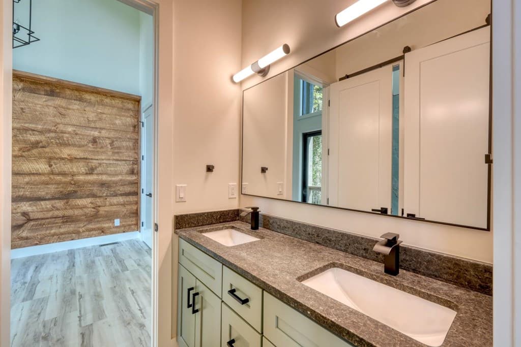 500 Williamstown Road S, Mineral Bluff GA 30559 - Photo