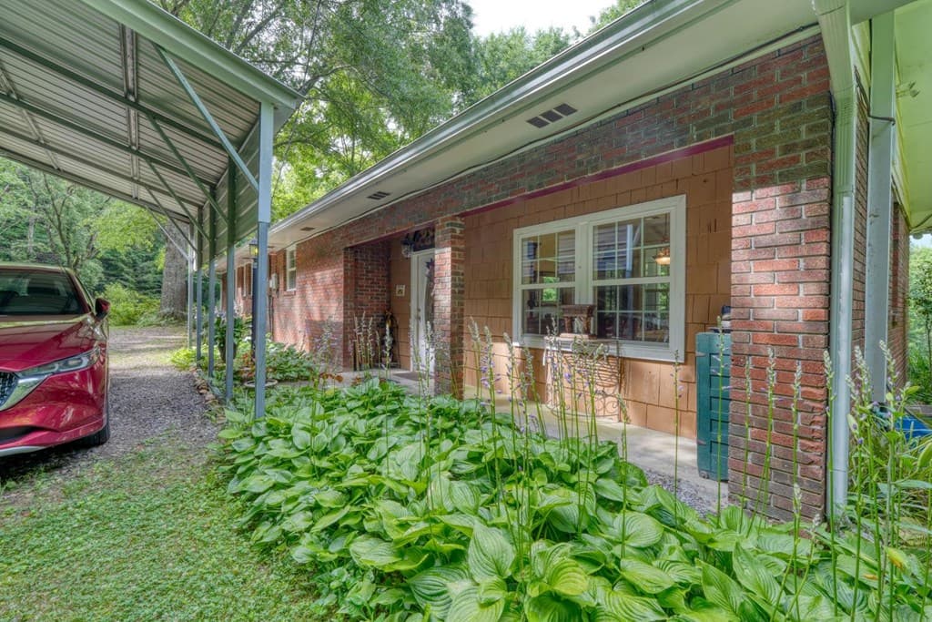 5127 Mineral Springs Road, Young Harris GA 30582 - Photo