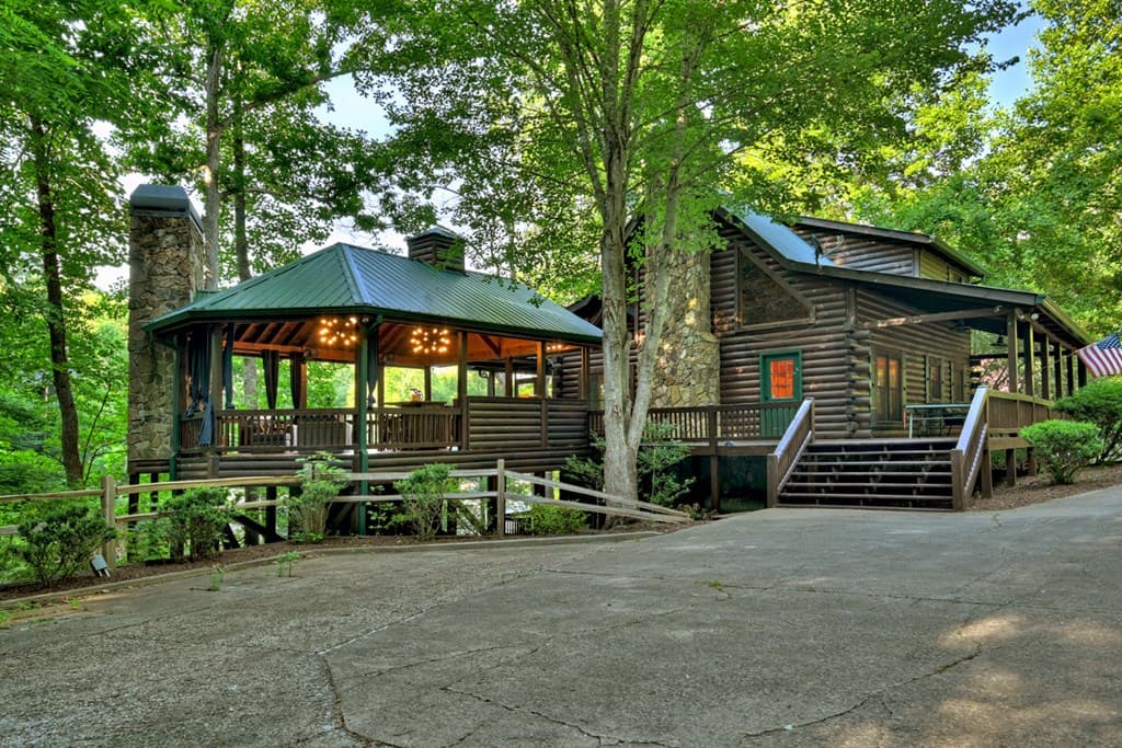 1820 Shady Falls Road, Blue Ridge GA 30513 - Photo