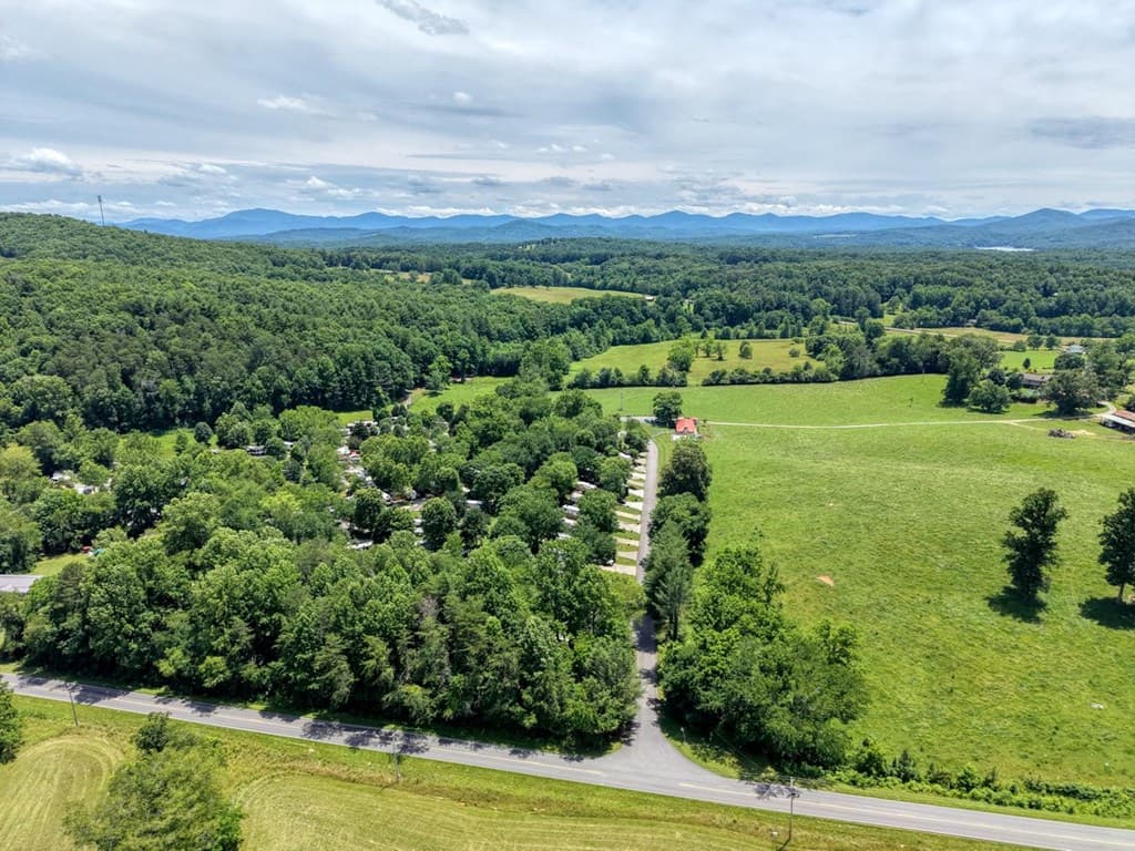 61 Apache Bend Road, Blairsville GA 30512 - Photo
