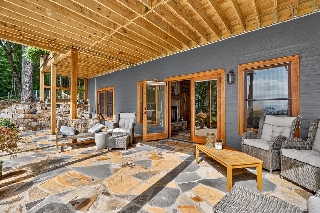 772 Rainbow Mountain Drive, Ellijay GA 30536 - Photo