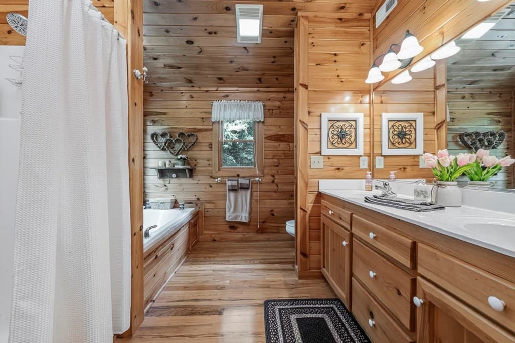 115 Lakota Trail, Blue Ridge GA 30513 - Photo