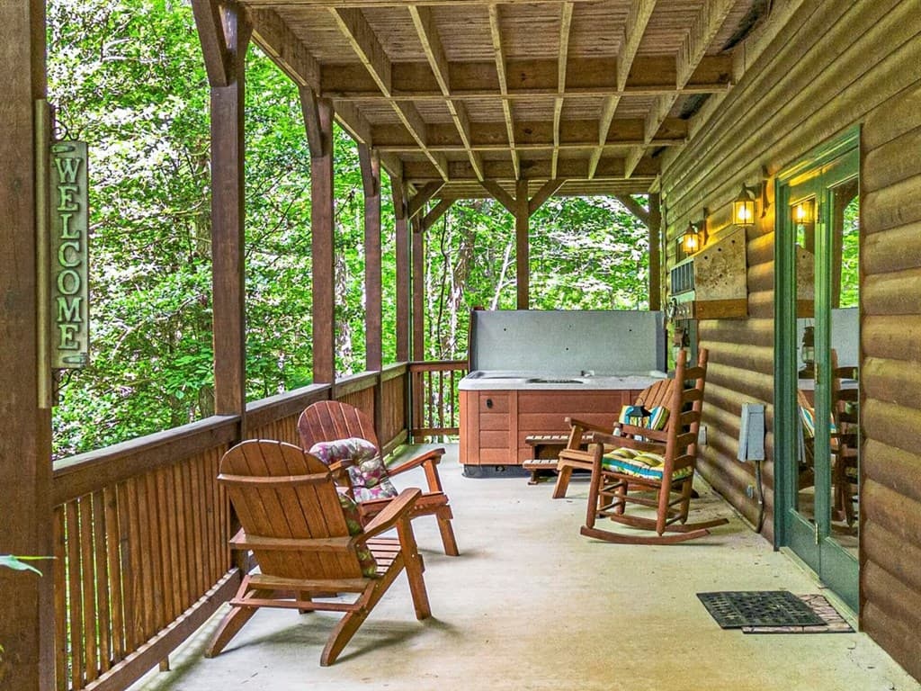 115 Lakota Trail, Blue Ridge GA 30513 - Photo