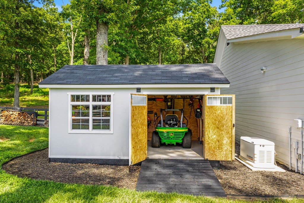 24 Farmland Ct, Blairsville GA 30512 - Photo