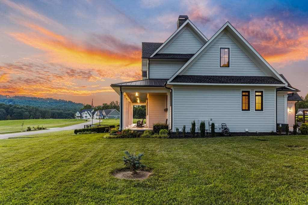 24 Farmland Ct, Blairsville GA 30512 - Photo
