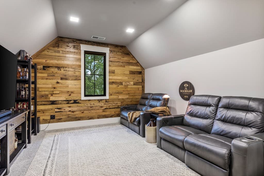 24 Farmland Ct, Blairsville GA 30512 - Photo