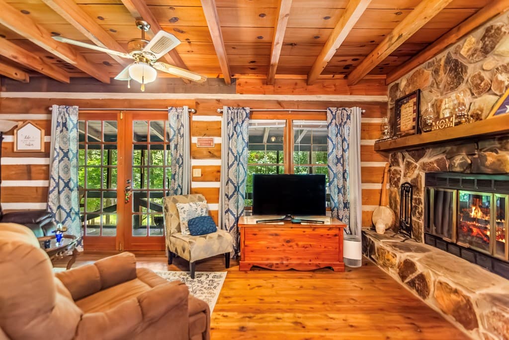 111 Laurel Trail, Blue Ridge GA 30513 - Photo