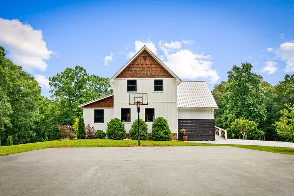 657 Campbell Camp Circle, Blue Ridge GA 30513 - Photo
