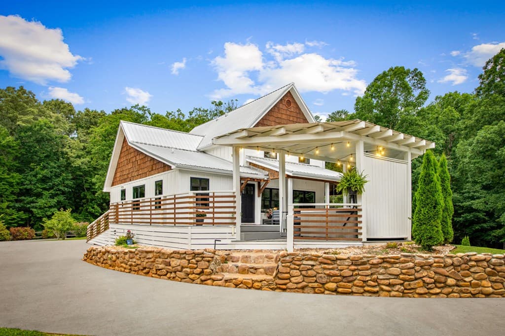 657 Campbell Camp Circle, Blue Ridge GA 30513 - Photo