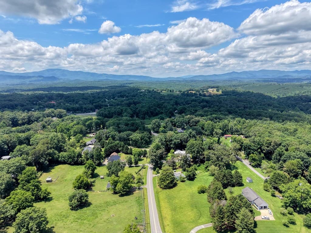 94 Madola Road, Epworth GA 30541 - Photo