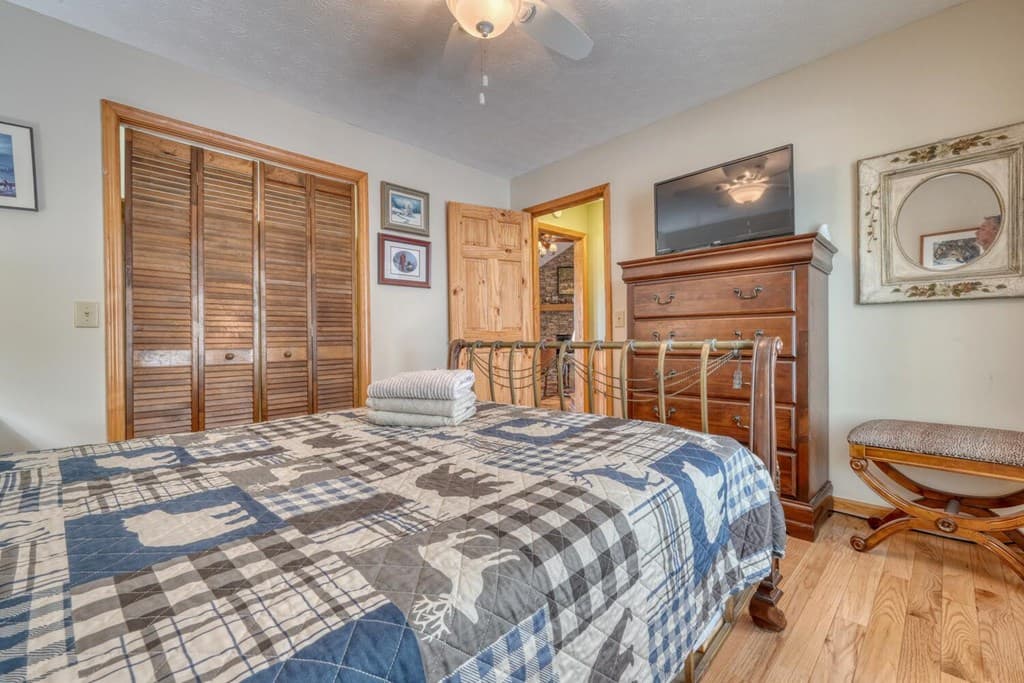 1142 Walnut Ridge, Ellijay GA 30536 - Photo
