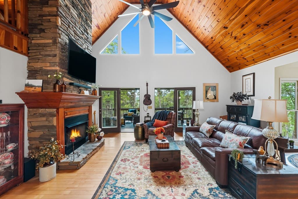 650 Myna Drive, Ellijay GA 30540 - Photo