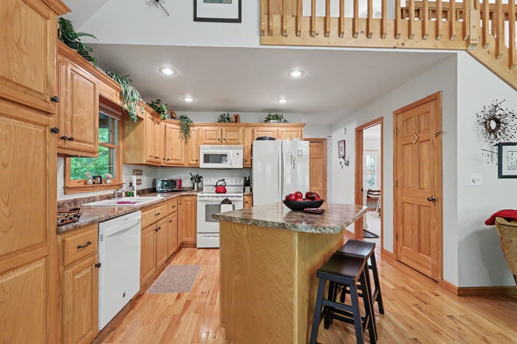 71 Lawrence Drive, Murphy NC 28906 - Photo