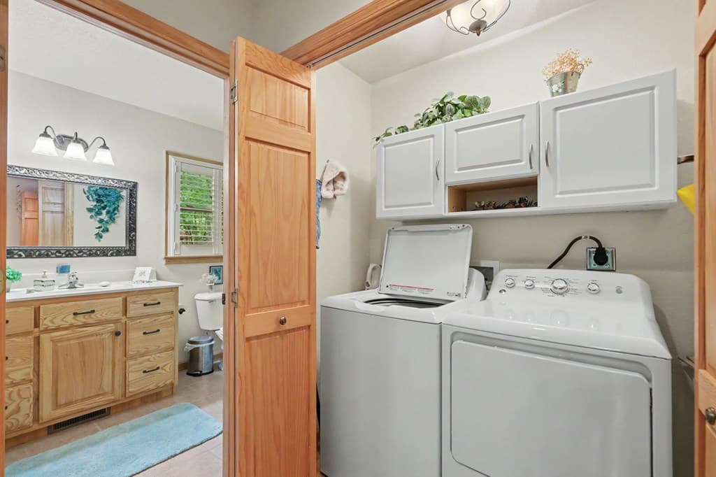 71 Lawrence Drive, Murphy NC 28906 - Photo